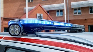 Blåljus på säkerhetsenhetens biltak